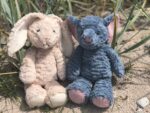 Mollis Hase Baby - Weiches Stofftier für Kinder & Babys – Kuschelhase – Bild 7